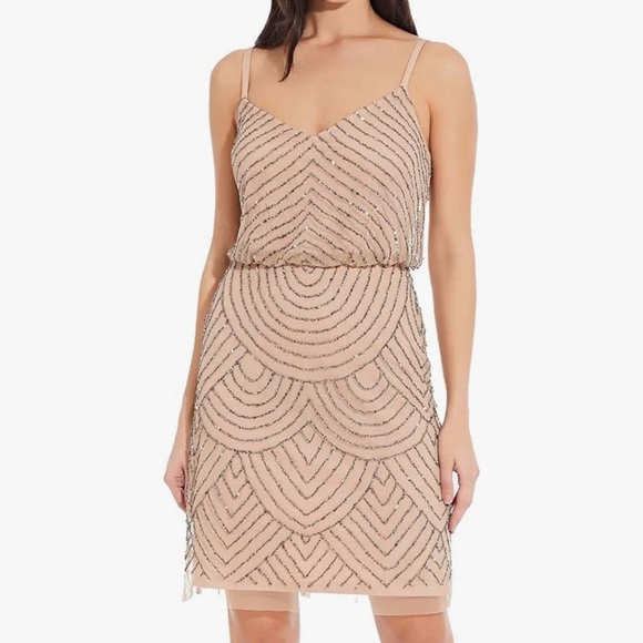 Adrianna Papell Dresses & Skirts - Adrianna Papell Beaded cocktail dress in size 4